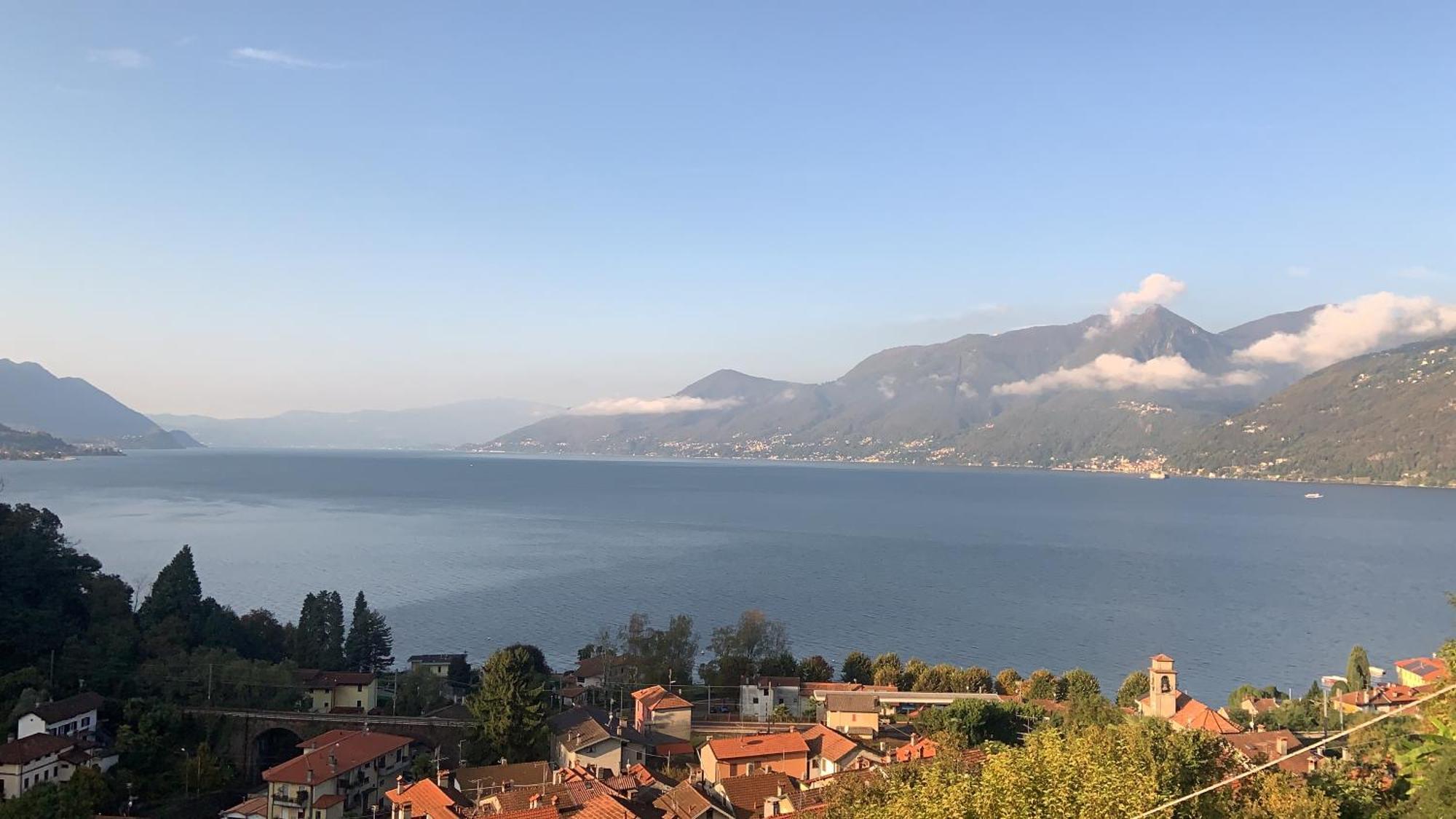 Casa Colmegna Mit Traumhaften See- Und Bergblick Luino Quarto foto